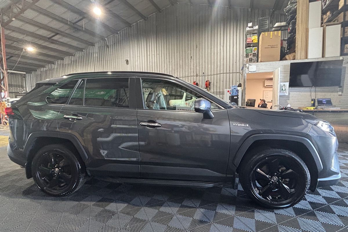 2021 Toyota RAV4 Cruiser AXAH54R
