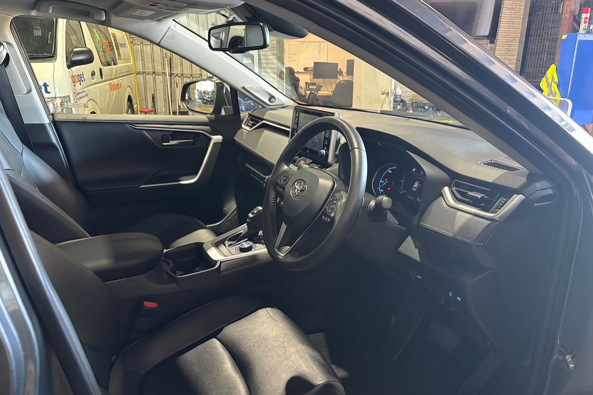 2021 Toyota RAV4 Cruiser AXAH54R
