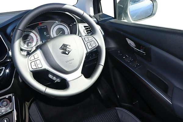 2023 Suzuki S-Cross ALLGRIP Prestige JYB