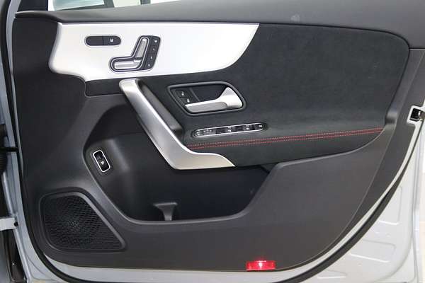 2024 Mercedes-Benz A-Class A200 V177