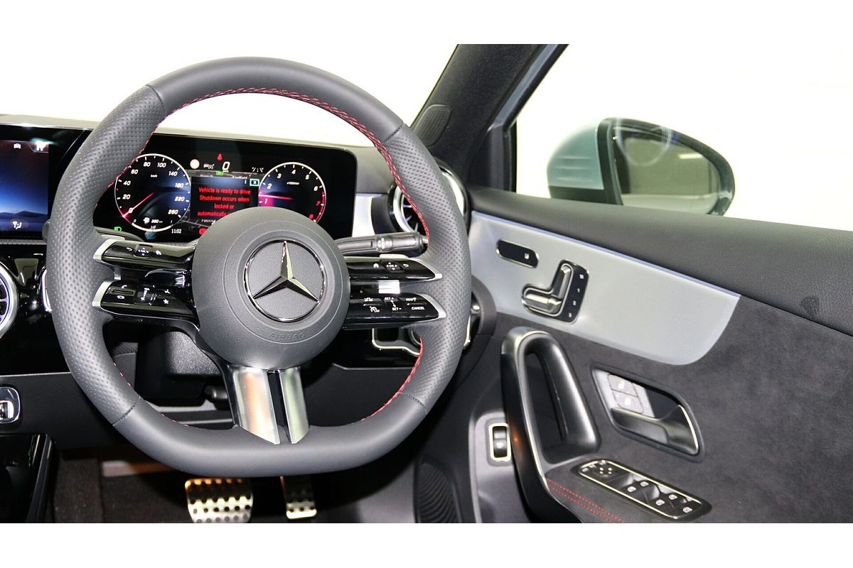 2024 Mercedes-Benz A-Class A200 V177