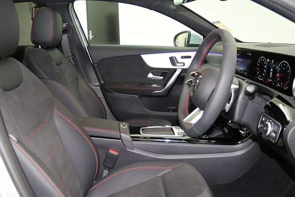 2024 Mercedes-Benz A-Class A200 V177