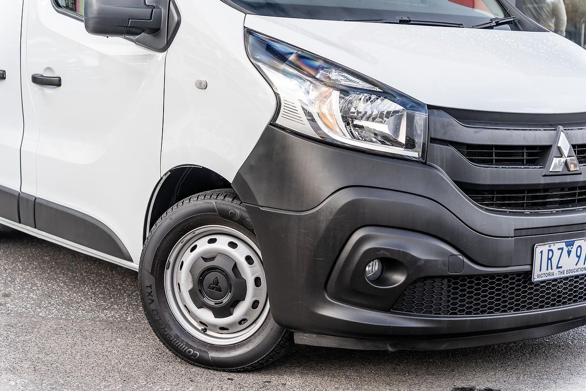 2020 Mitsubishi Express GLX SN SWB