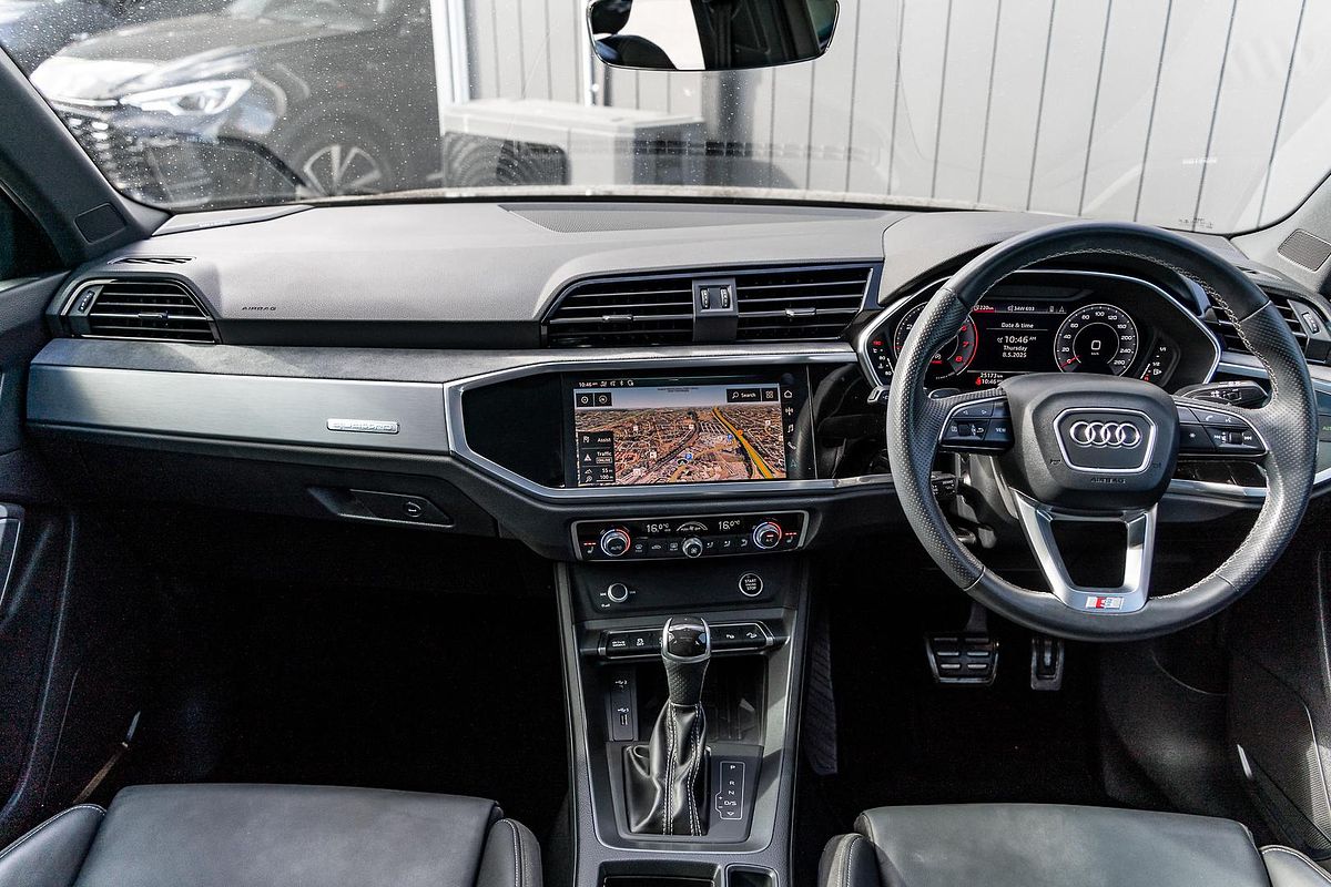 2021 Audi Q3 40 TFSI S line F3