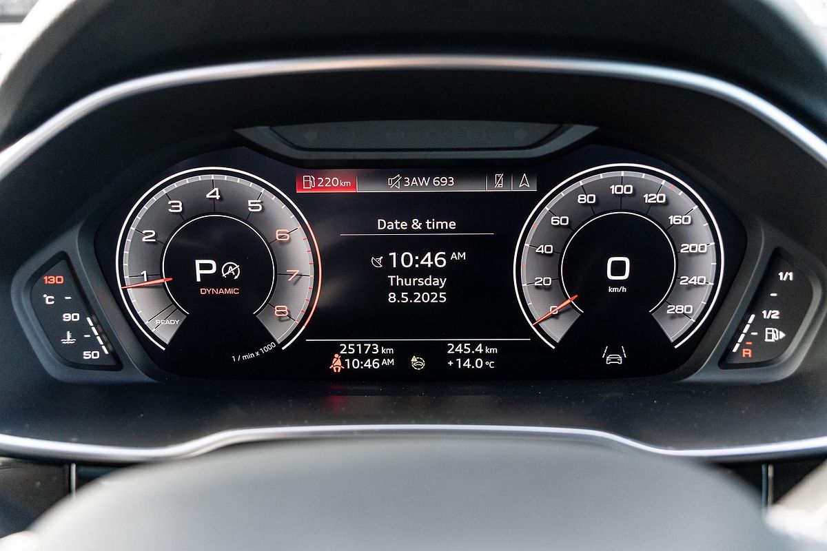 2021 Audi Q3 40 TFSI S line F3