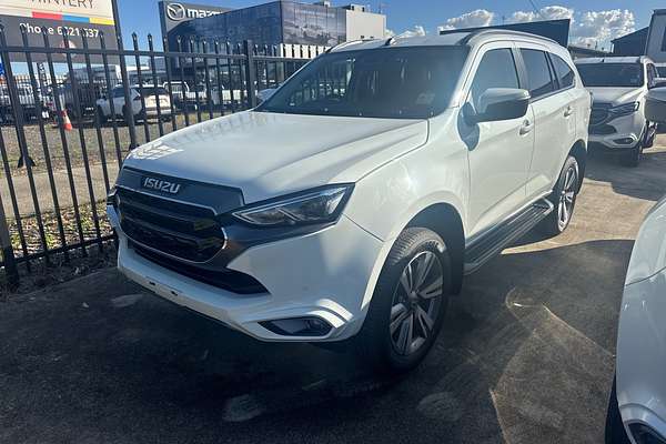 2024 Isuzu MU-X LS-T