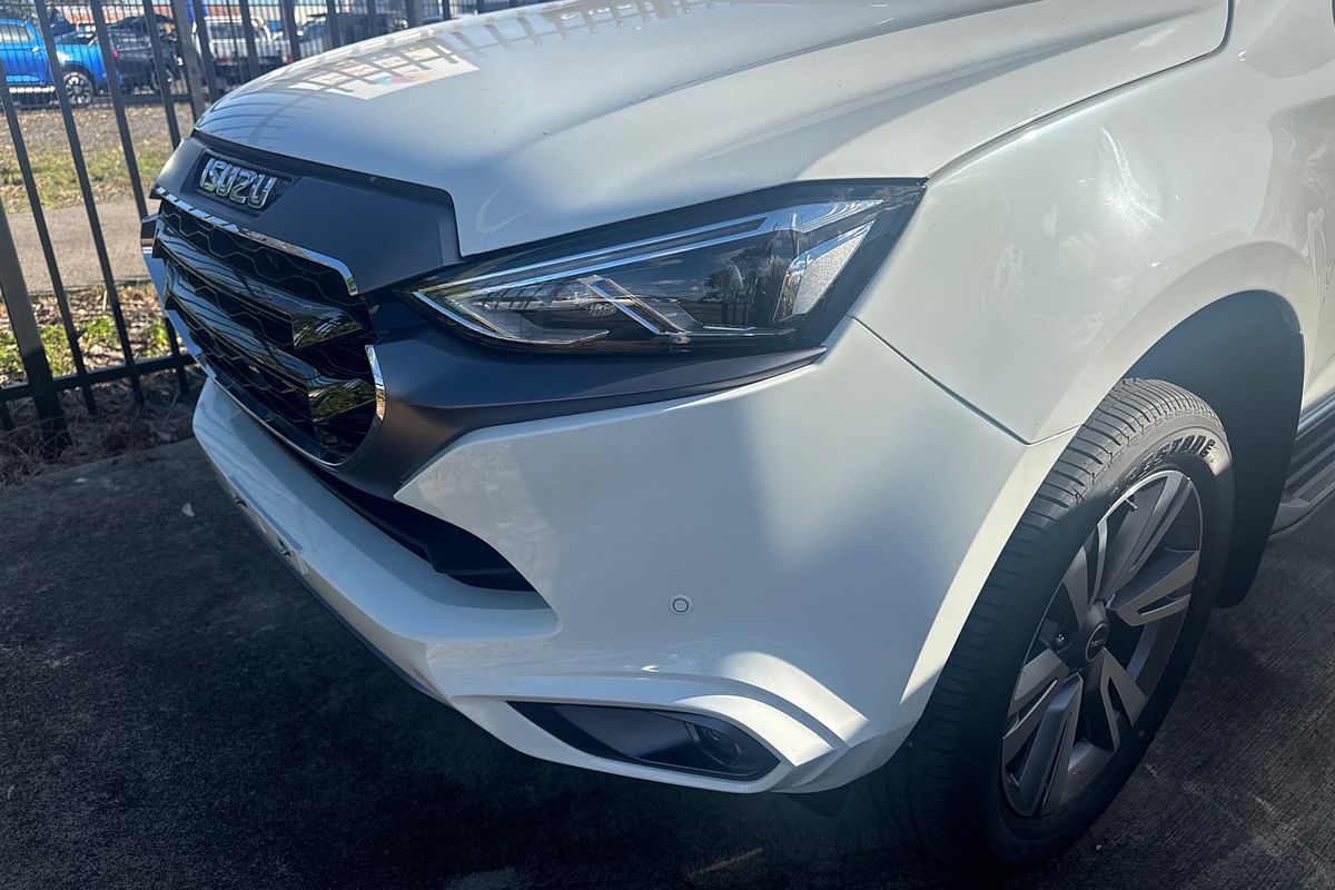 2024 Isuzu MU-X LS-T