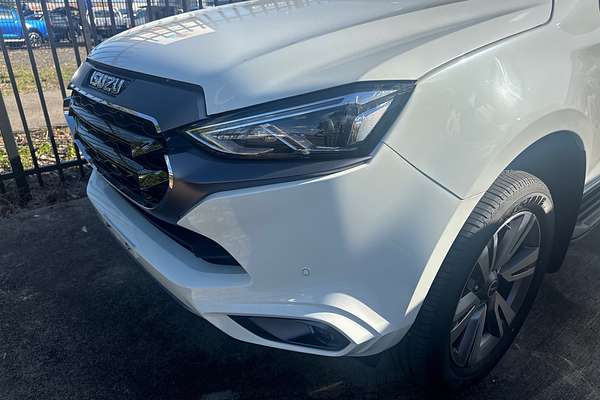 2024 Isuzu MU-X LS-T