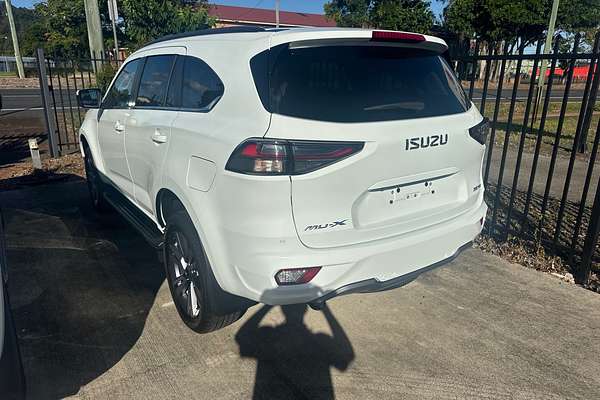 2024 Isuzu MU-X LS-T