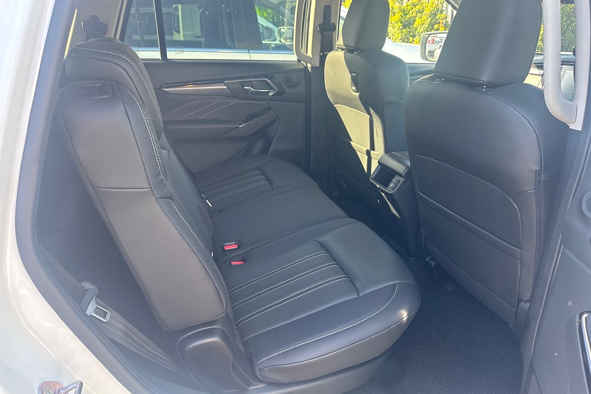 2024 Isuzu MU-X LS-T