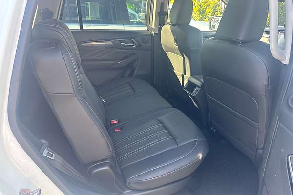 2024 Isuzu MU-X LS-T