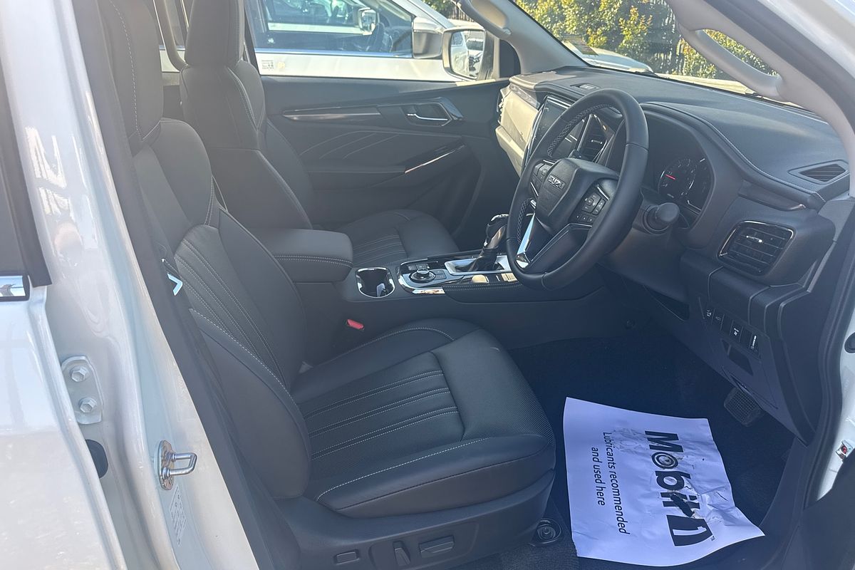 2024 Isuzu MU-X LS-T
