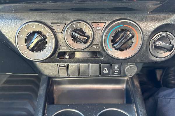 2020 Toyota Hilux SR GUN126R 4X4