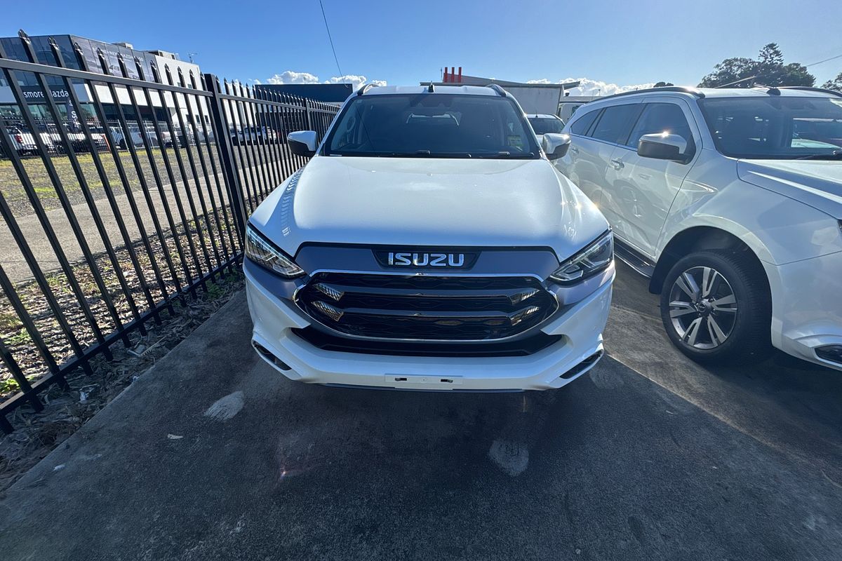 2024 Isuzu MU-X LS-T