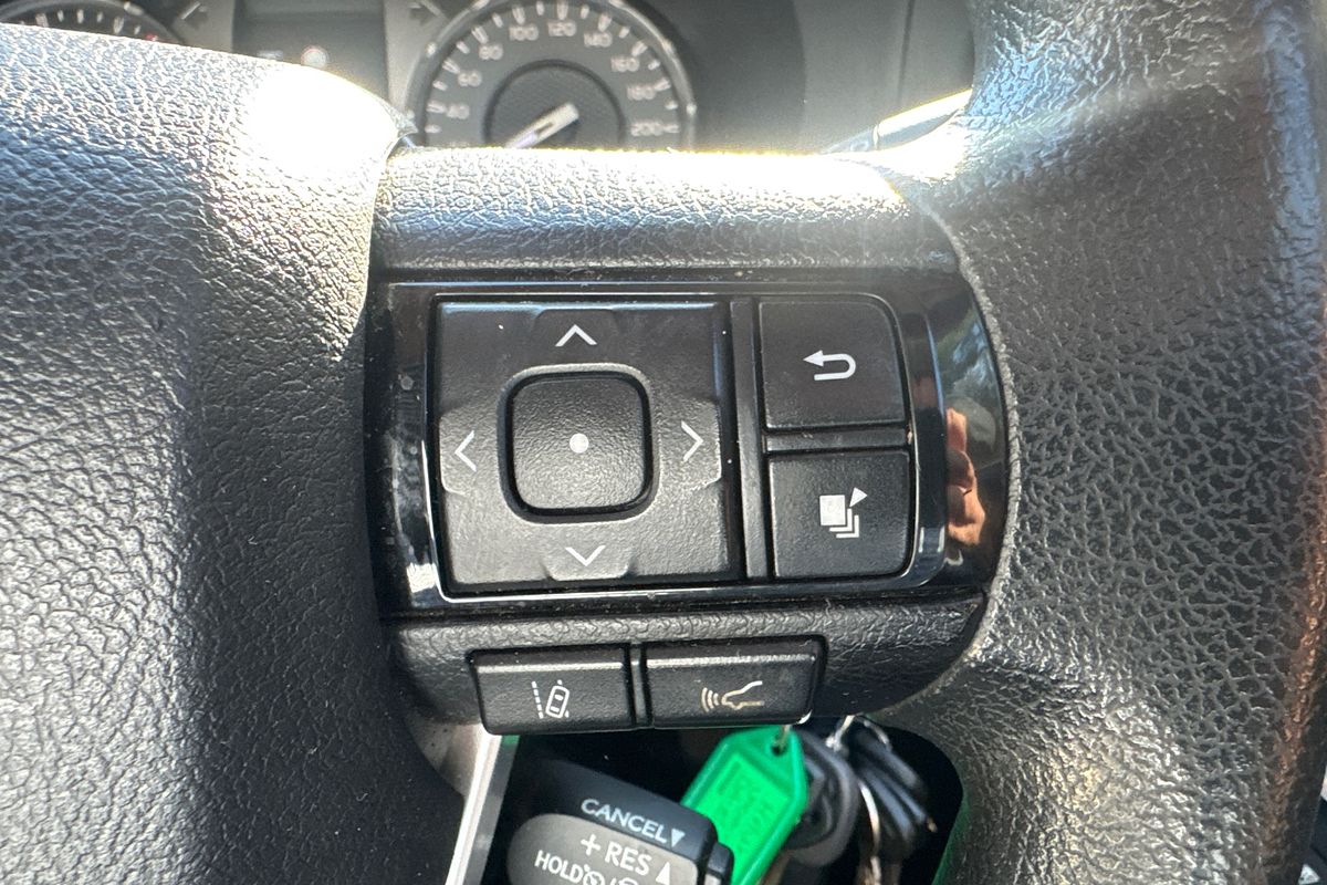 2020 Toyota Hilux SR GUN126R 4X4