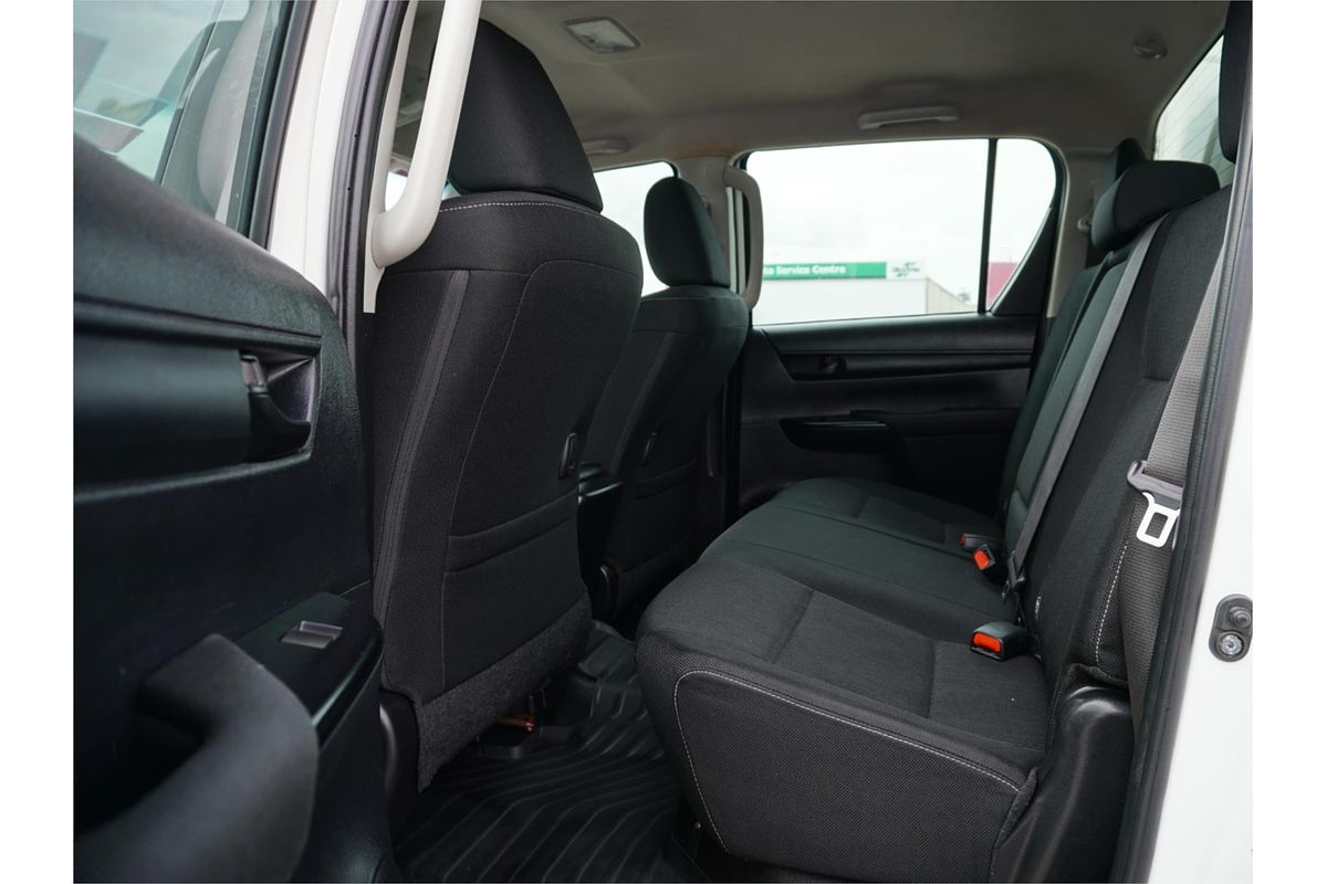 2019 Toyota Hilux SR GUN126R 4X4