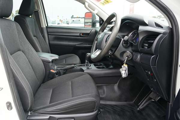 2019 Toyota Hilux SR GUN126R 4X4