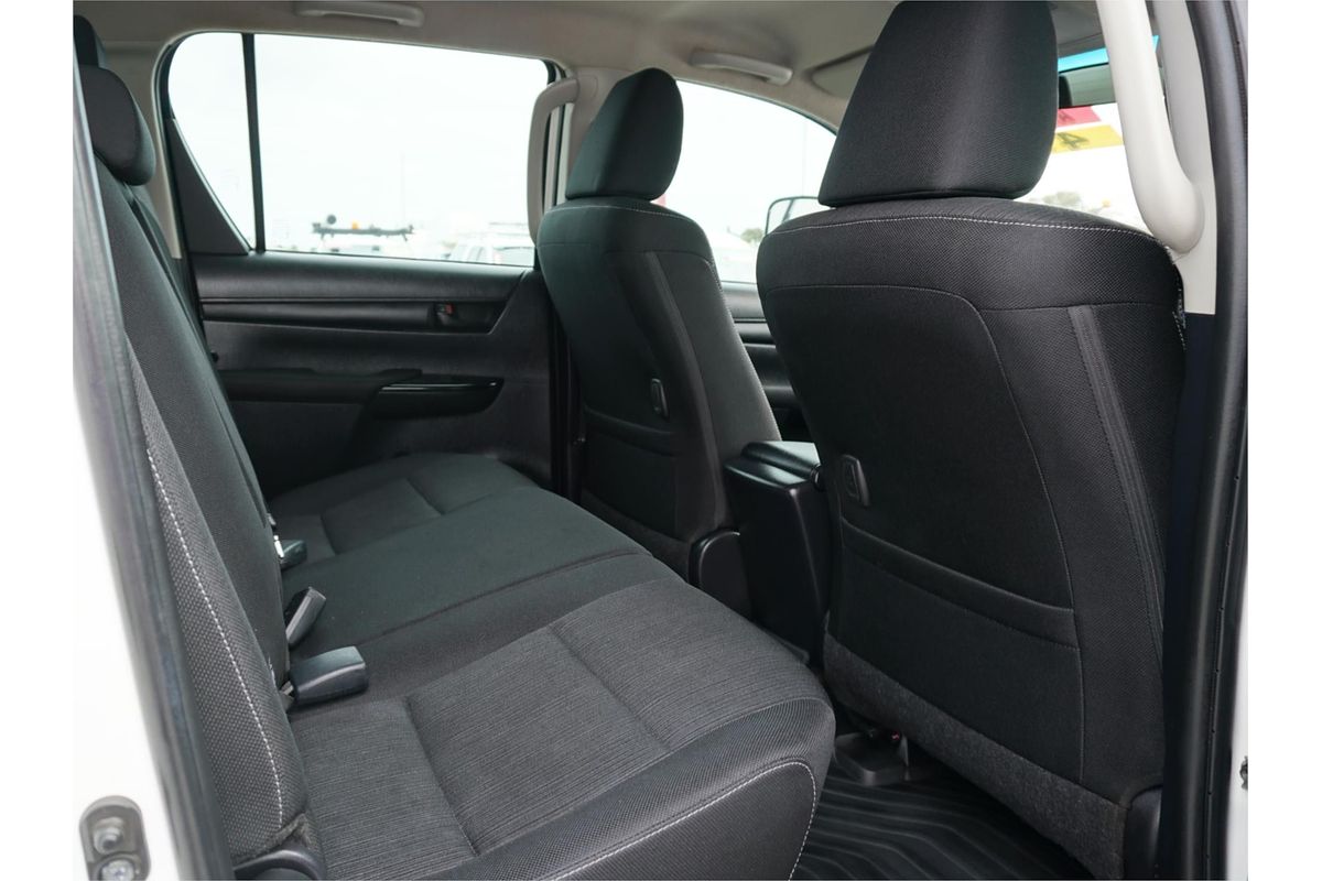 2019 Toyota Hilux SR GUN126R 4X4