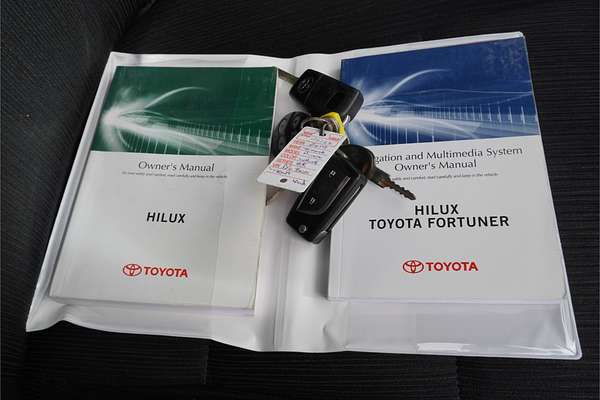 2019 Toyota Hilux SR GUN126R 4X4