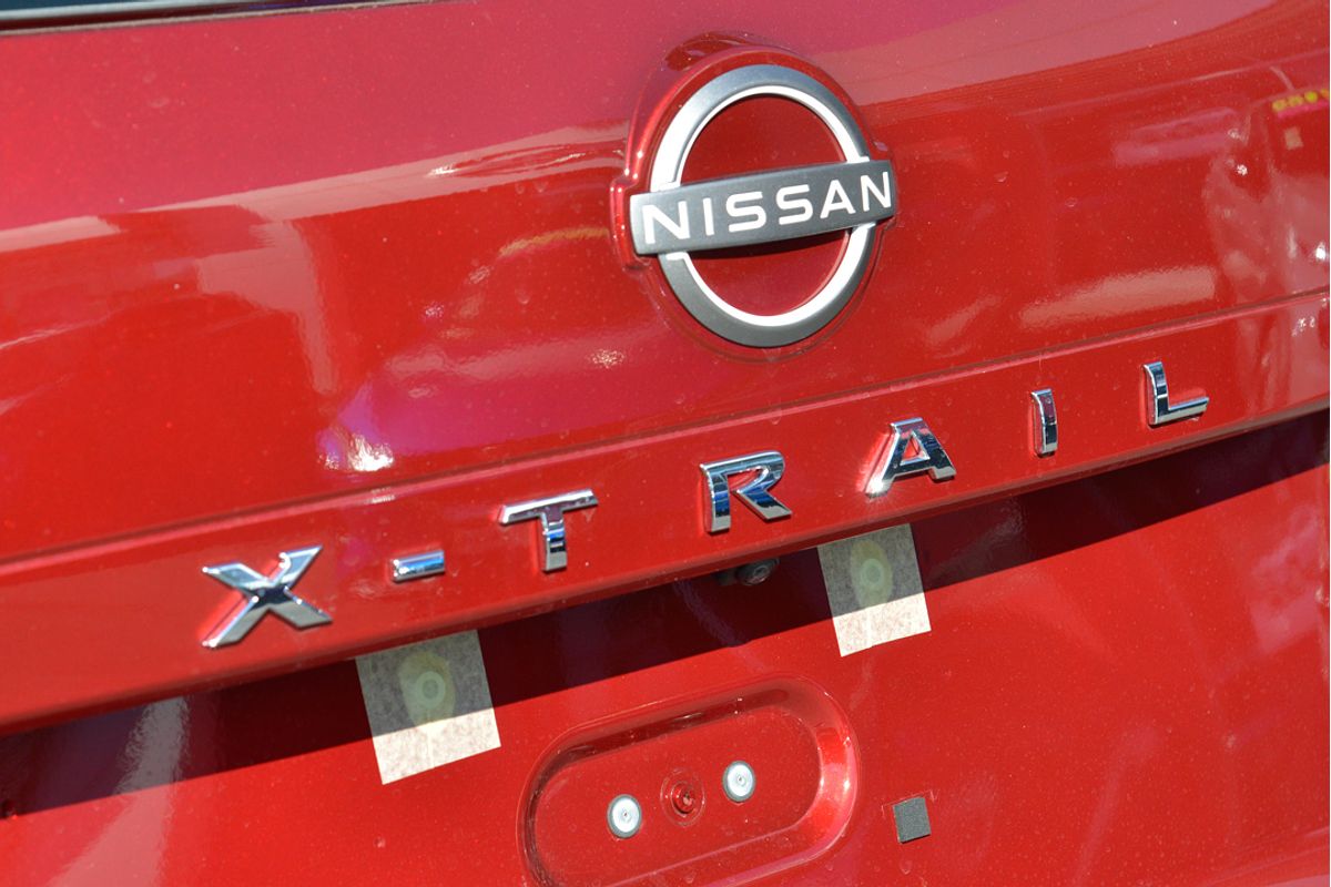 2024 Nissan X-TRAIL ST T33