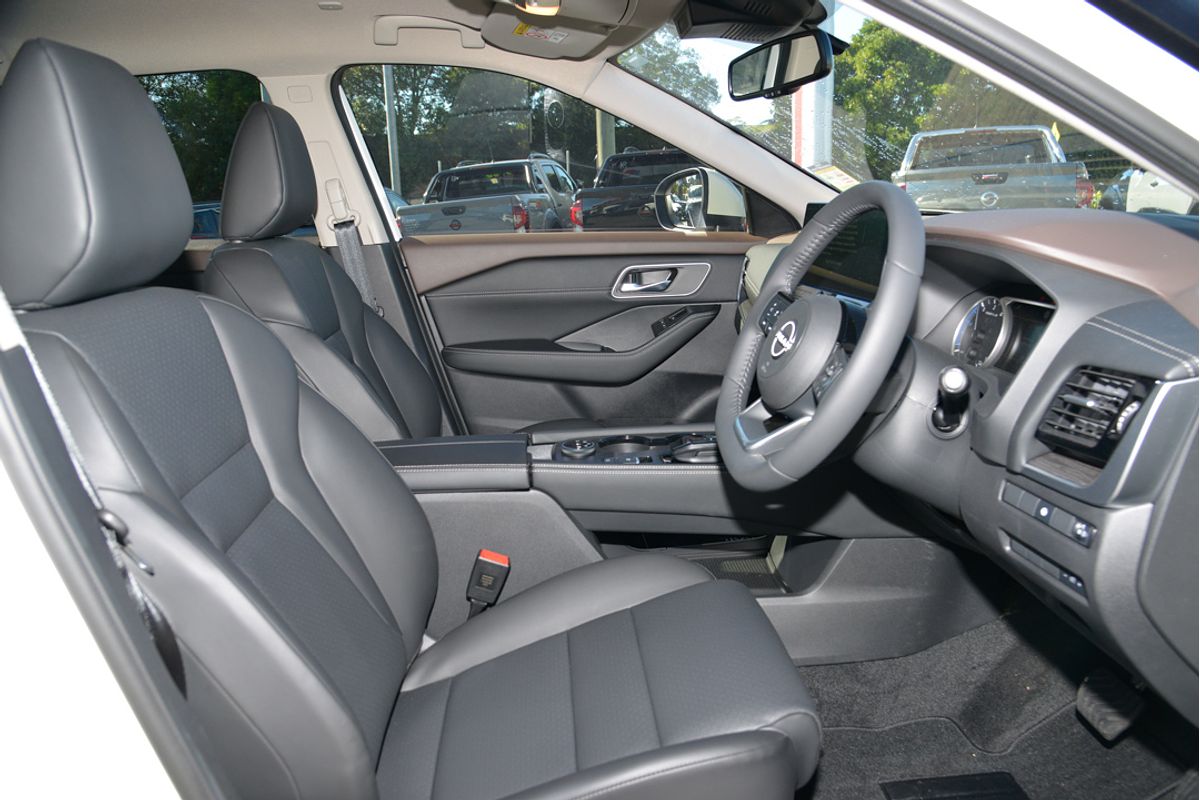 2024 Nissan X-TRAIL ST-L e-POWER T33
