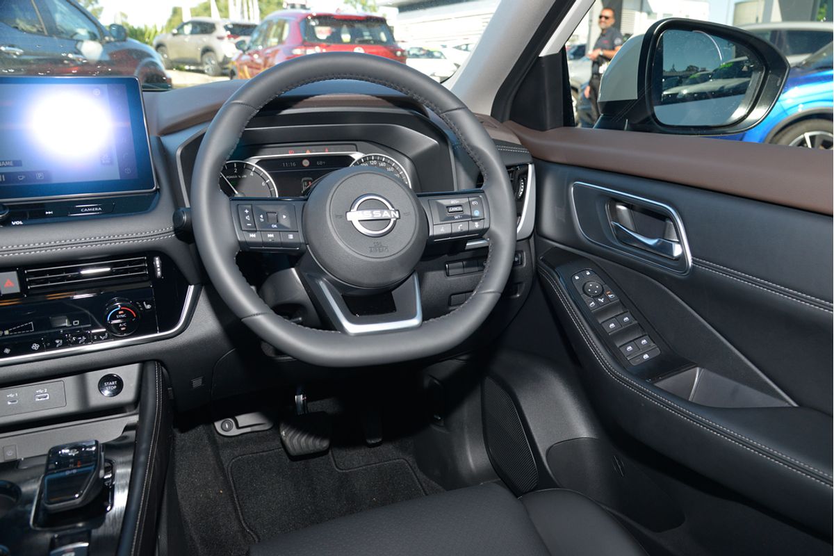 2024 Nissan X-TRAIL ST-L e-POWER T33