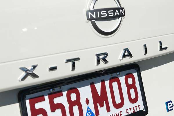 2024 Nissan X-TRAIL ST-L e-POWER T33