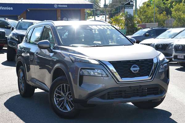 2025 Nissan X-TRAIL ST T33