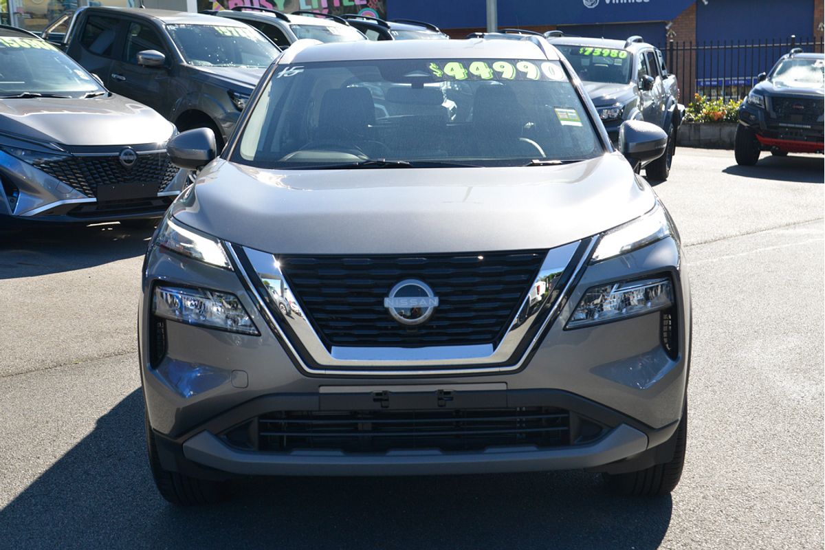 2025 Nissan X-TRAIL ST T33
