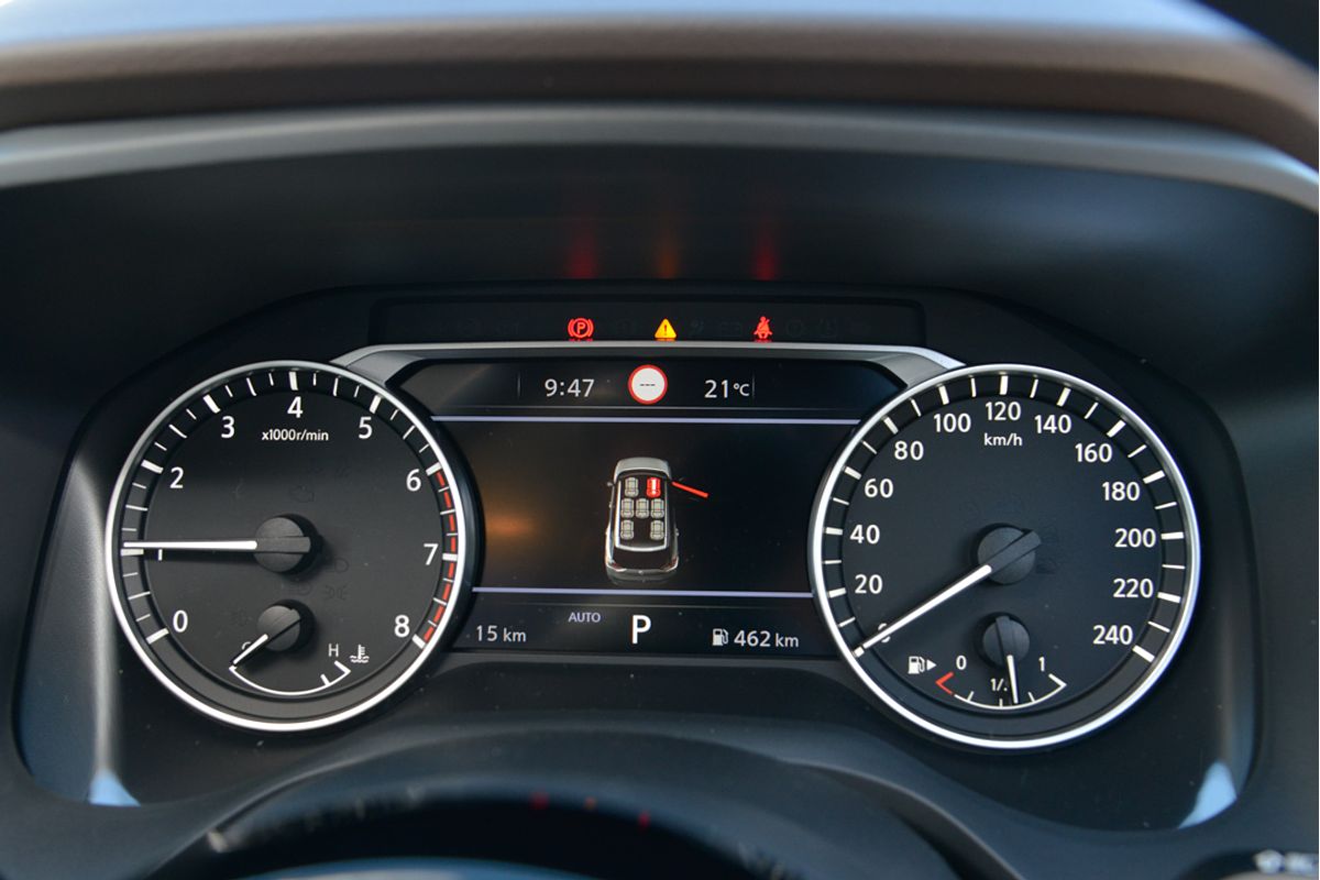 2025 Nissan X-TRAIL ST T33