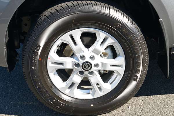 2025 Nissan Navara ST D23 4X4