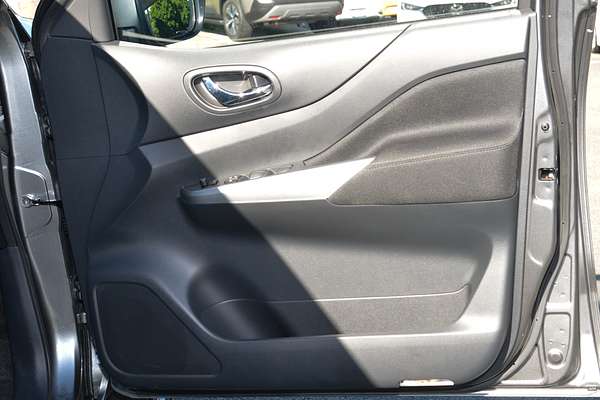 2025 Nissan Navara ST D23 4X4