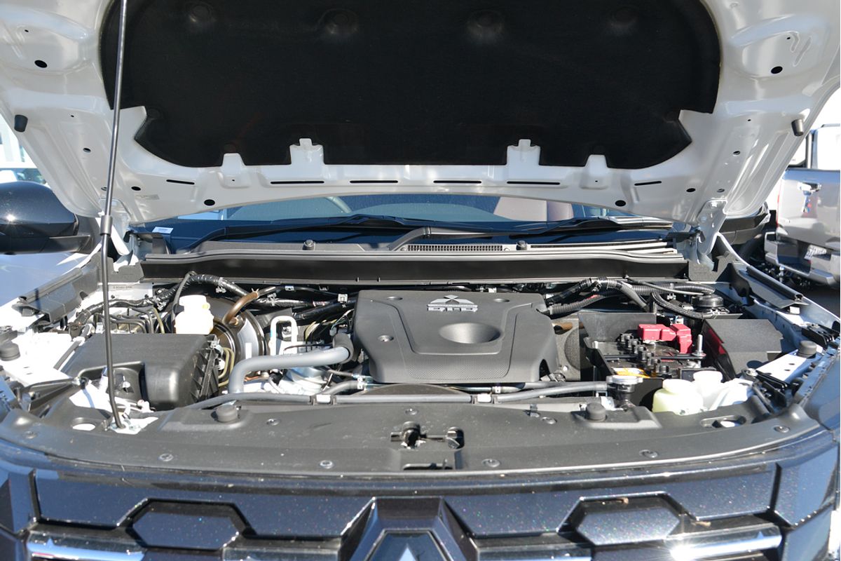 2024 Mitsubishi Pajero Sport GSR QG