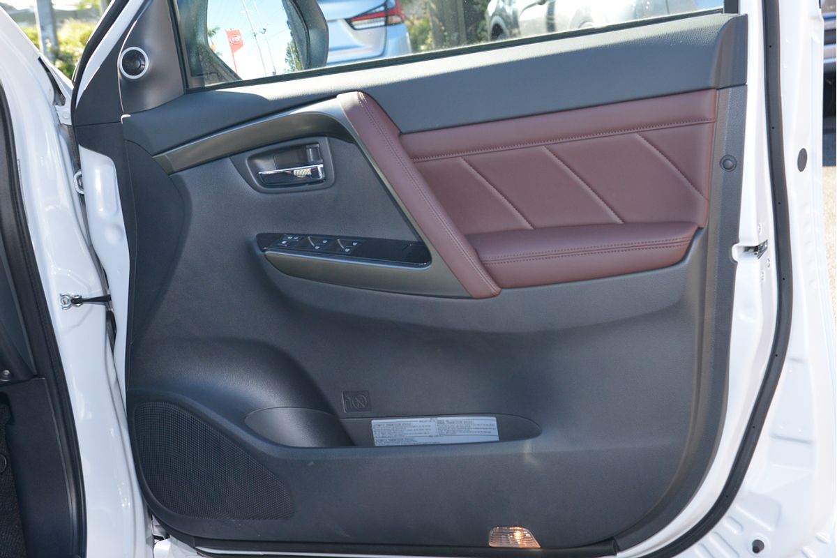 2024 Mitsubishi Pajero Sport GSR QG