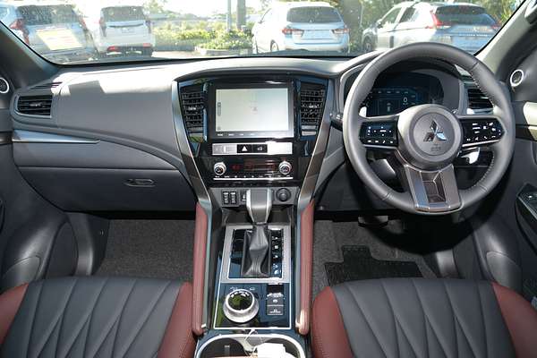 2024 Mitsubishi Pajero Sport GSR QG