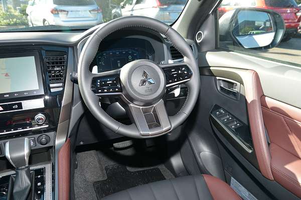 2024 Mitsubishi Pajero Sport GSR QG