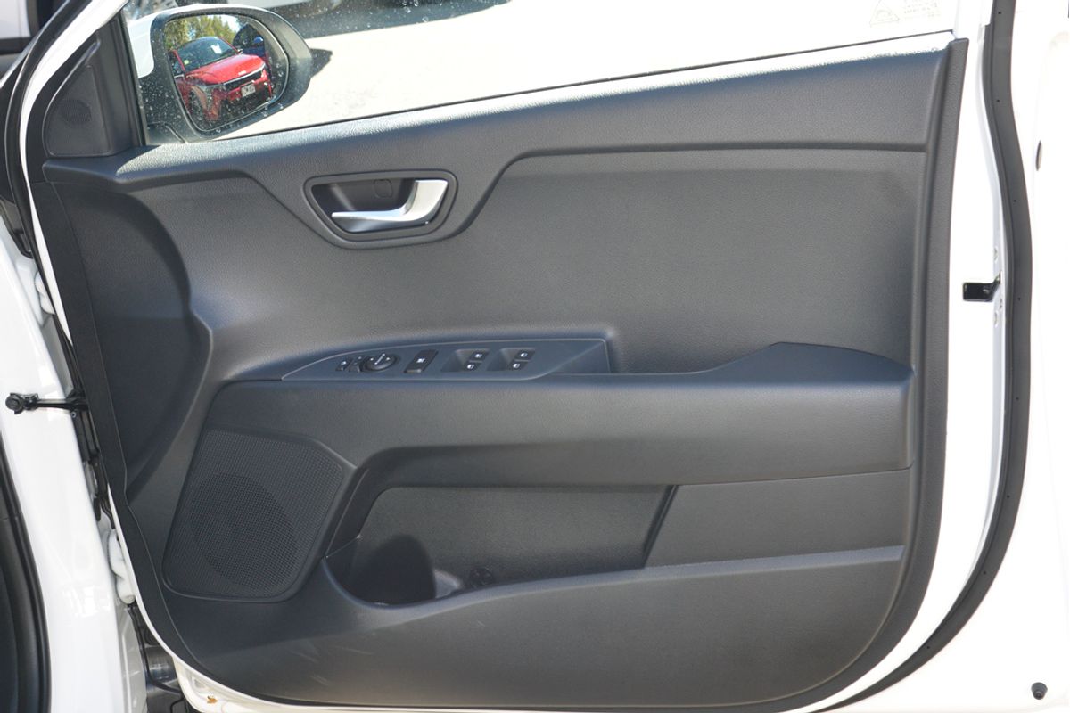 2024 Kia Stonic Sport YB