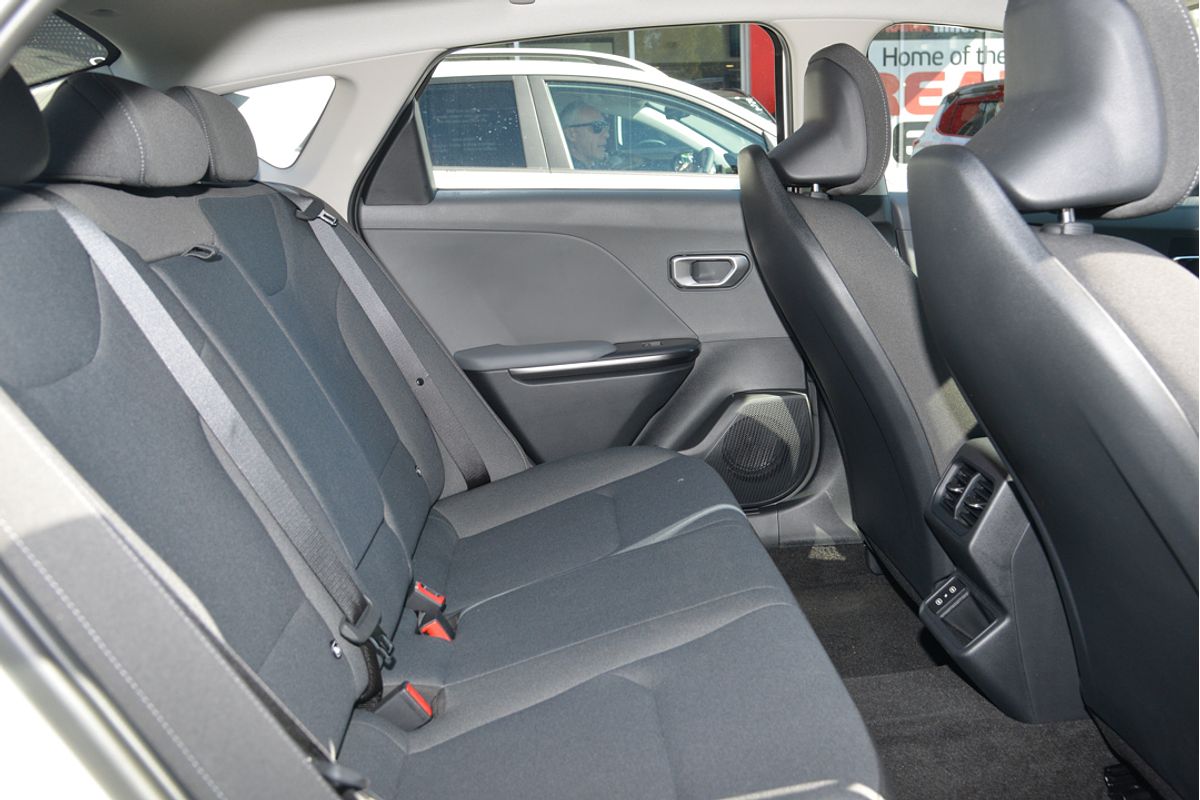 2025 Kia K4 Sport CL4m
