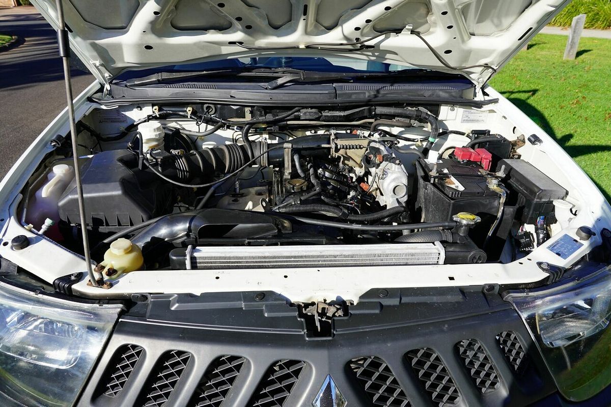 2007 Mitsubishi Triton GL ML Rear Wheel Drive