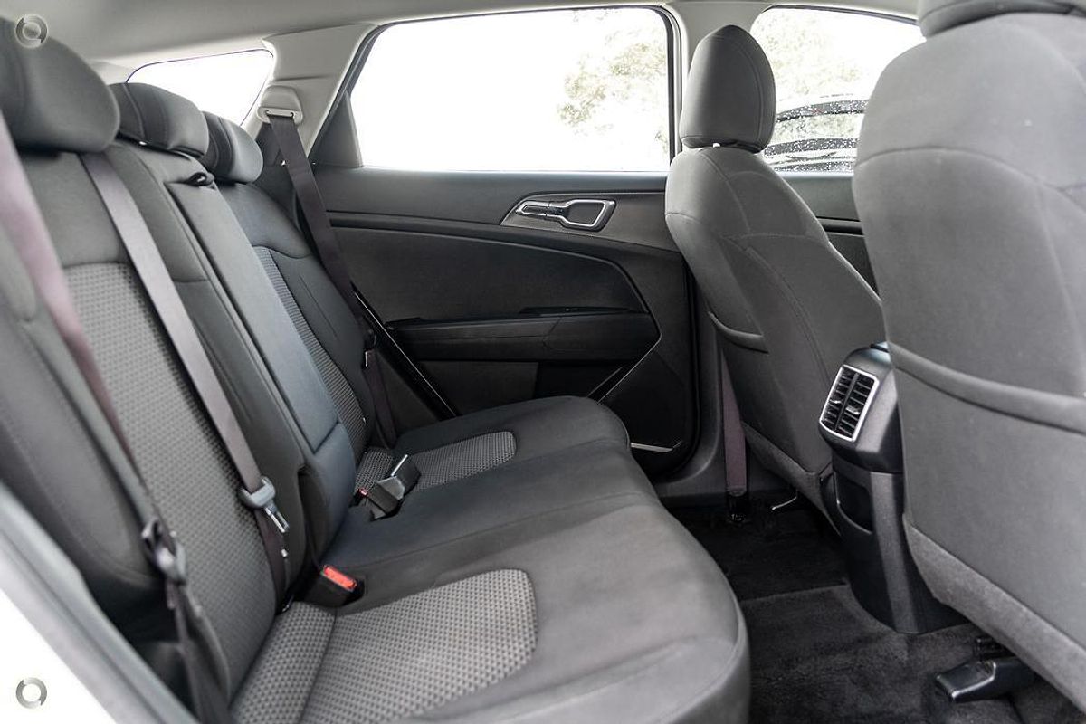 2024 Kia Sportage S NQ5