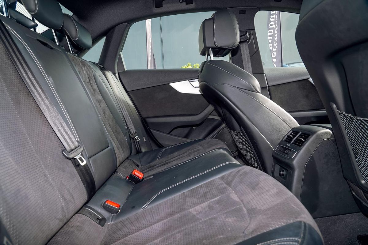 2018 Audi A4 40 TFSI S line B9