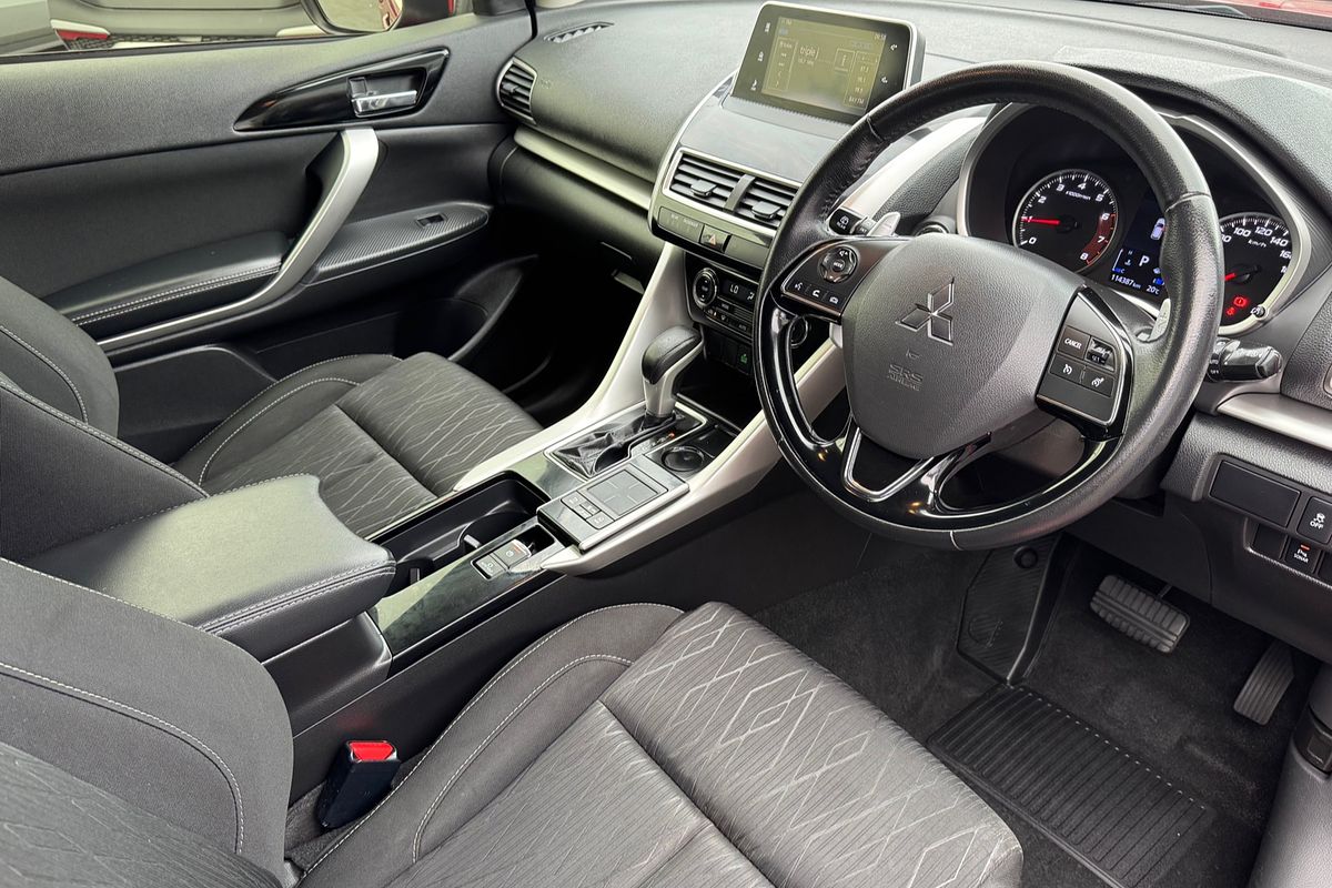 2017 Mitsubishi Eclipse Cross LS YA