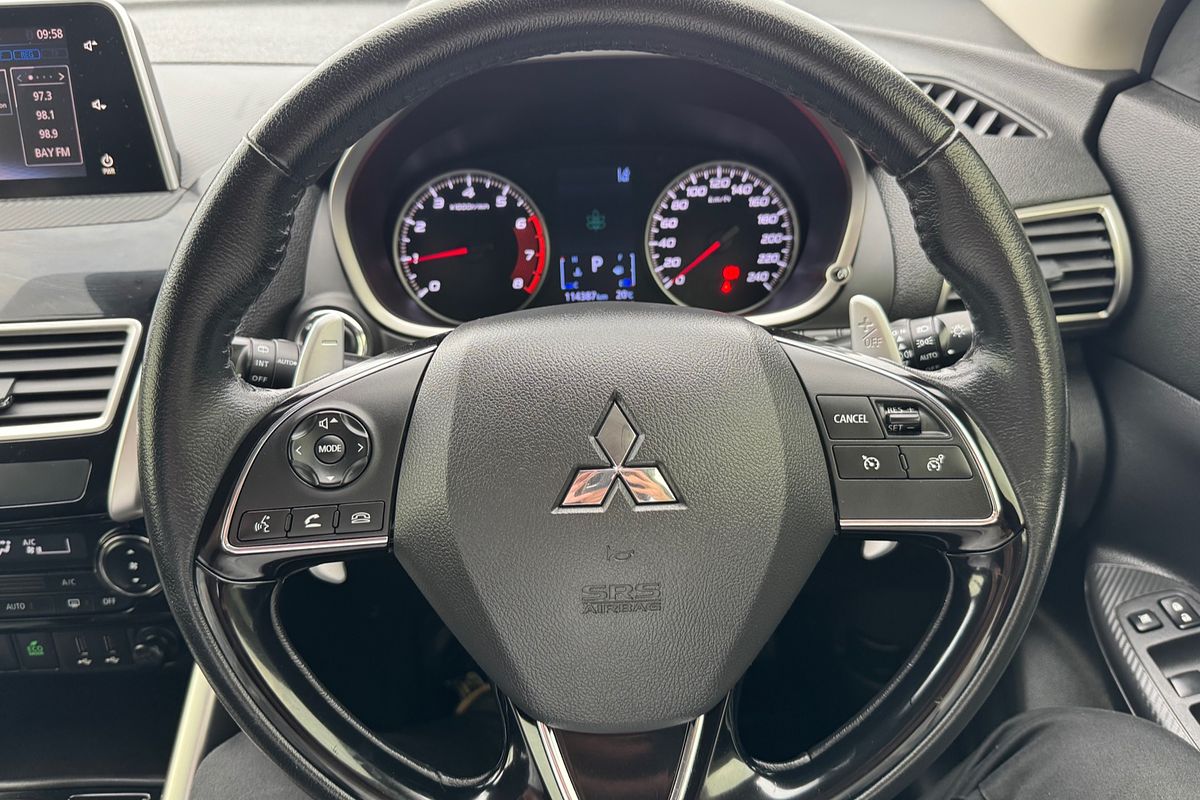 2017 Mitsubishi Eclipse Cross LS YA