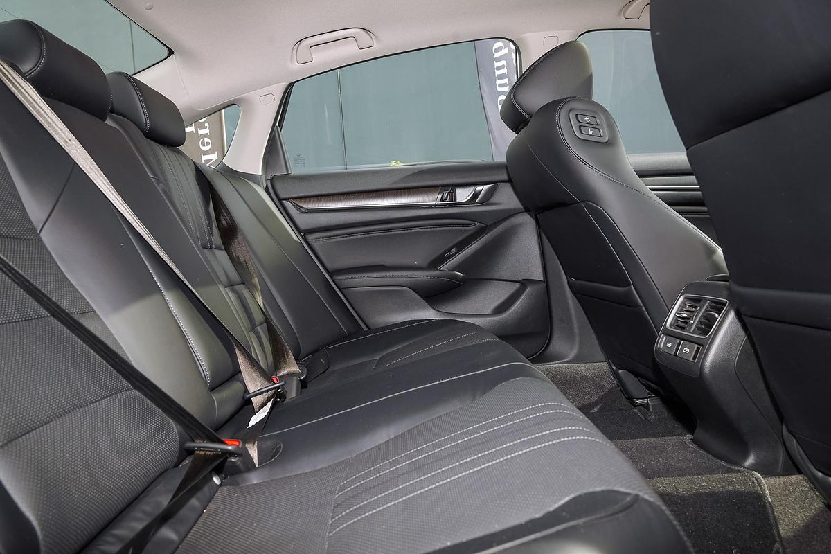2021 Honda Accord VTi-LX 10th Gen