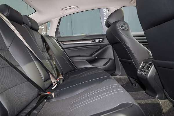 2021 Honda Accord VTi-LX 10th Gen