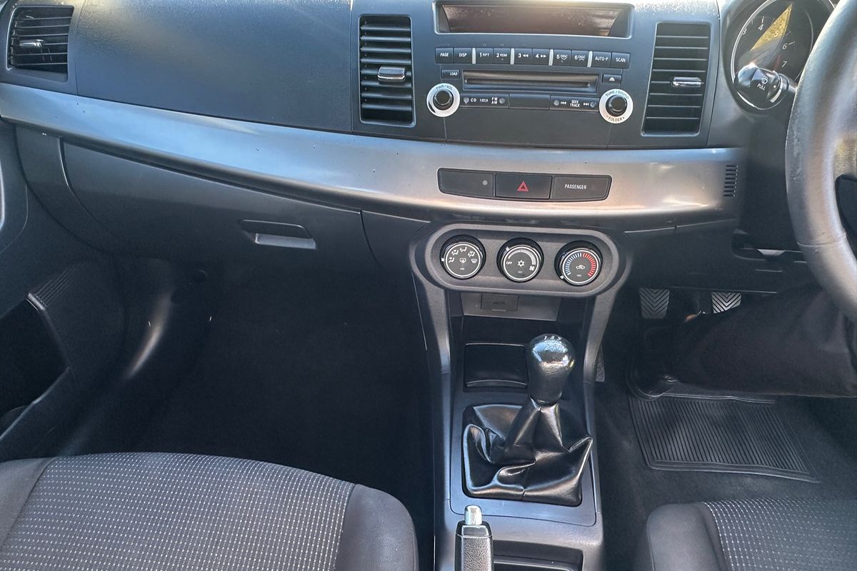2011 Mitsubishi Lancer SX CJ
