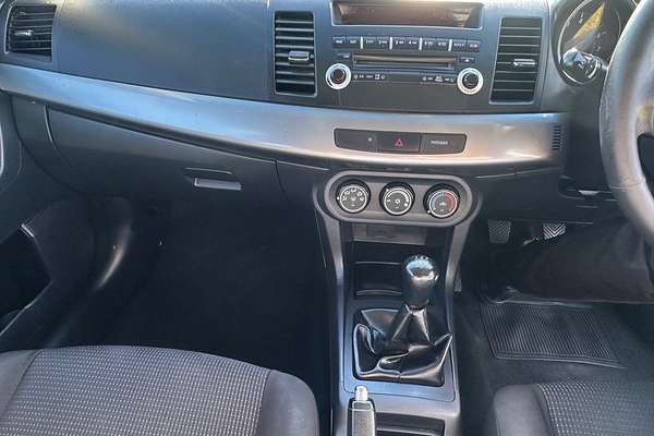 2011 Mitsubishi Lancer SX CJ