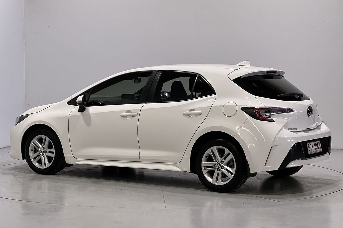 2018 Toyota Corolla Ascent Sport MZEA12R