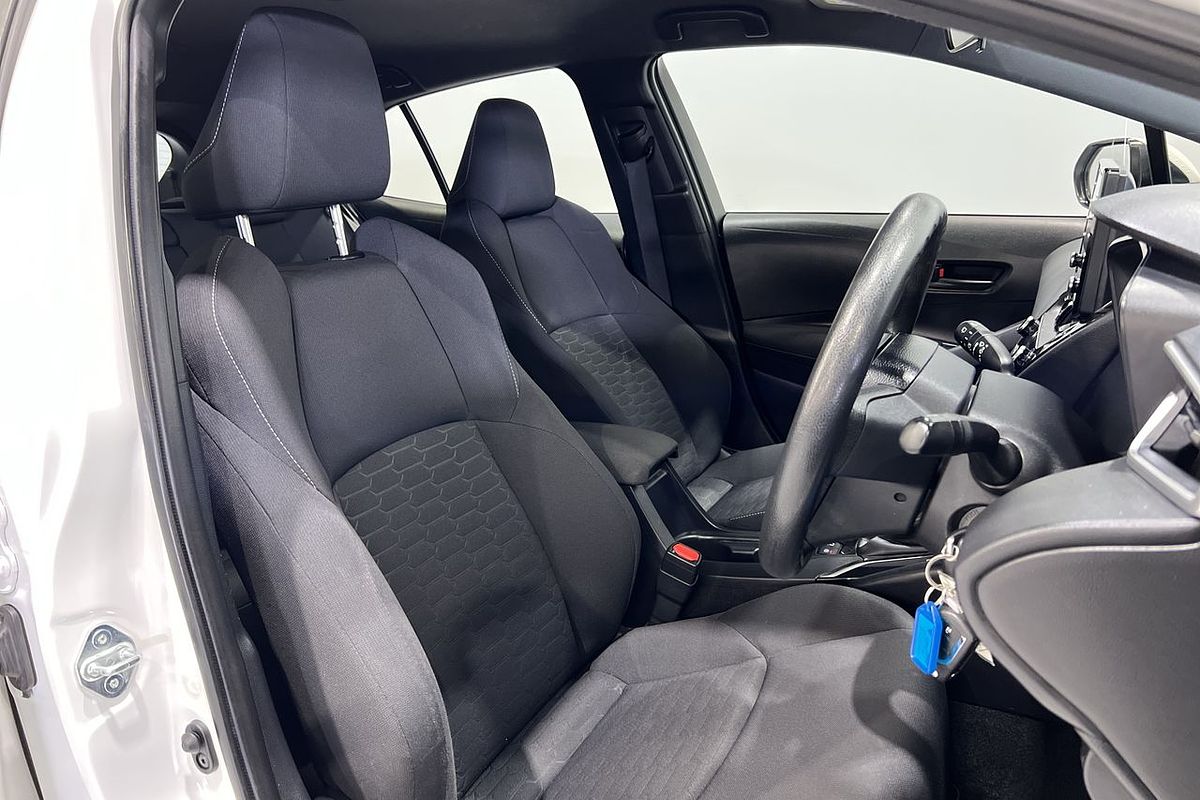 2018 Toyota Corolla Ascent Sport MZEA12R