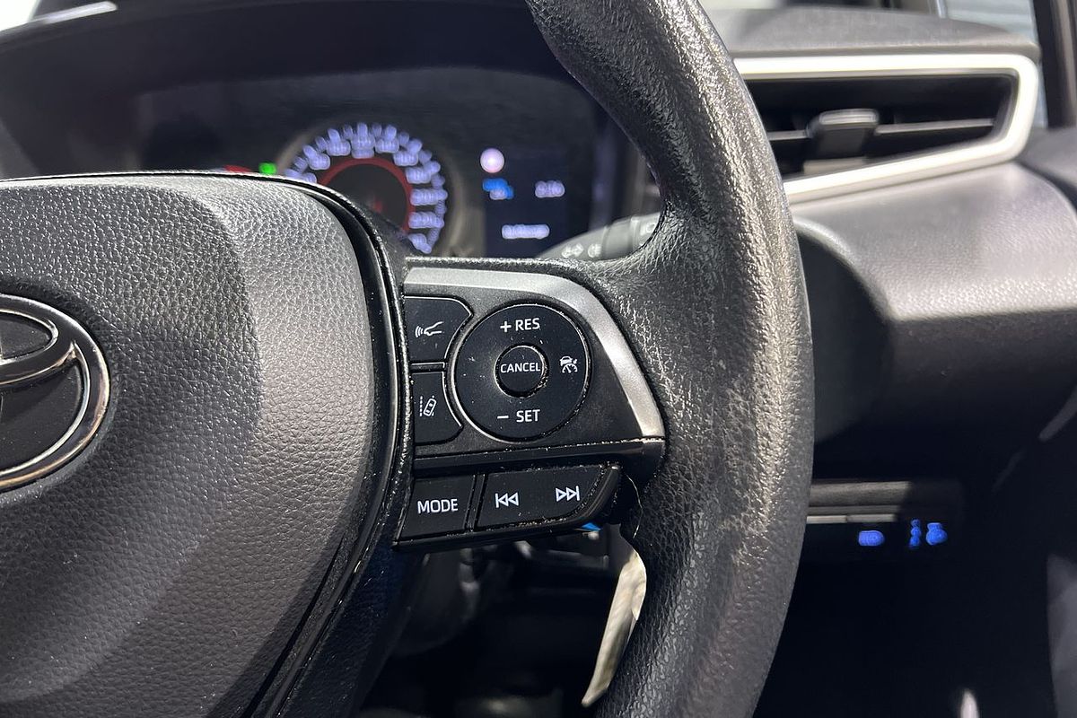 2018 Toyota Corolla Ascent Sport MZEA12R